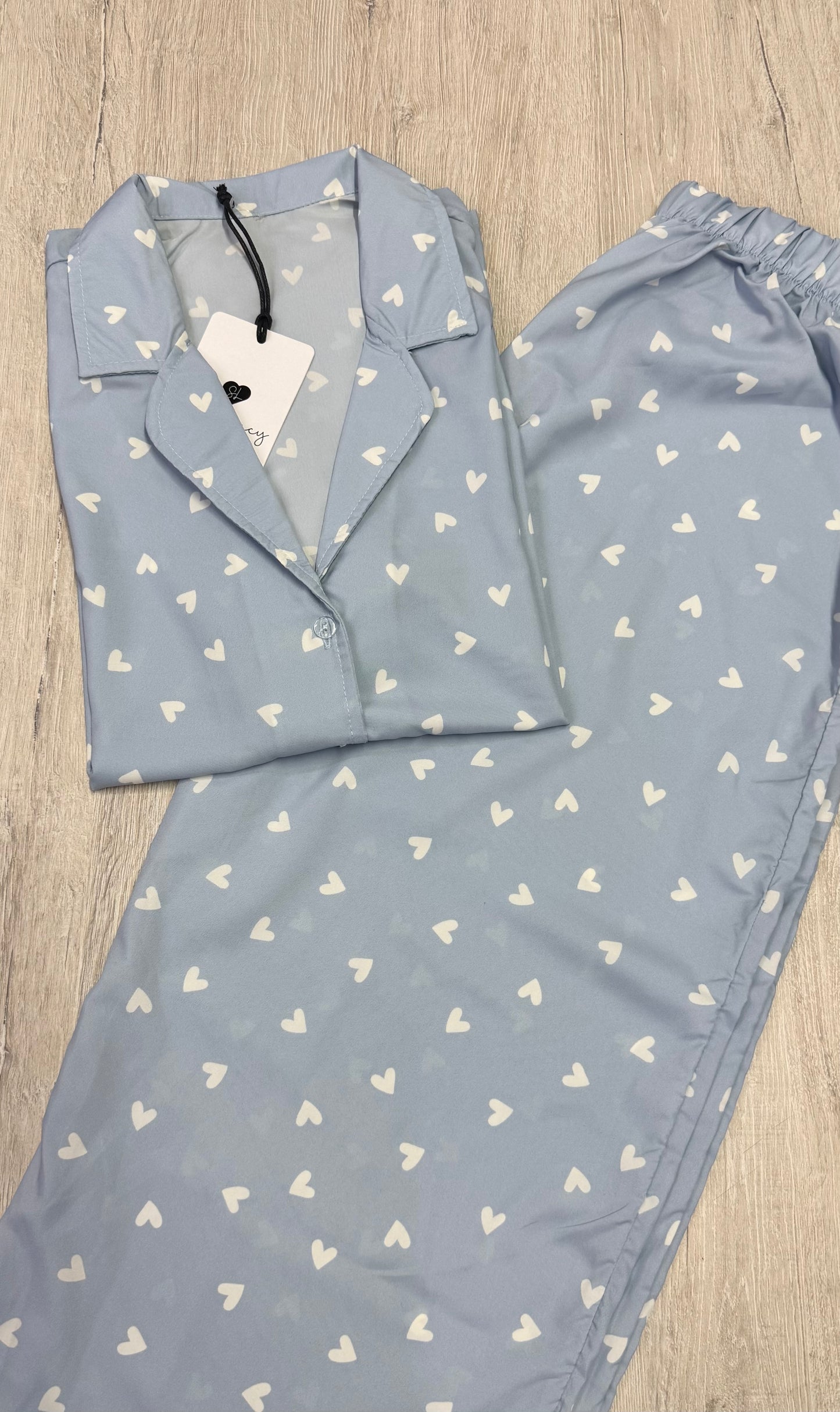 Baby blue seda